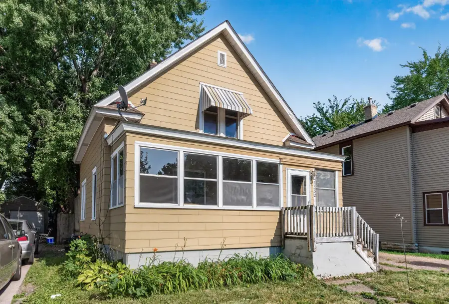2332 Sheridan Avenue N, Minneapolis, MN 55411 - #2