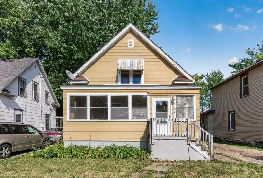 2332 Sheridan Avenue N, Minneapolis, MN 55411 - #3