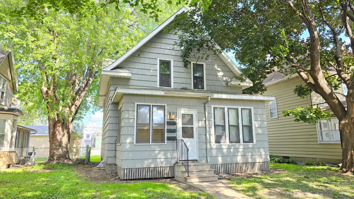 1094 Albemarle Street, Saint Paul, MN 55117 - #1