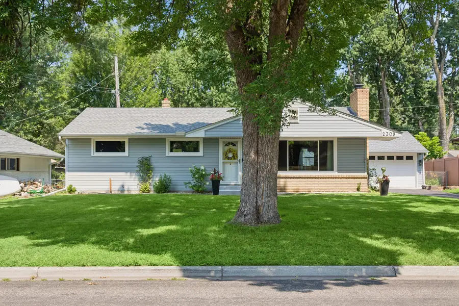 2309 Dorothy Avenue, White Bear Lake, MN 55110 - #2