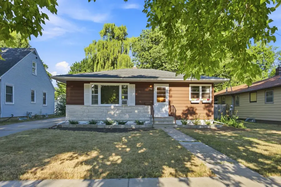 1507 14th Street S, Fargo, ND 58103 - #2