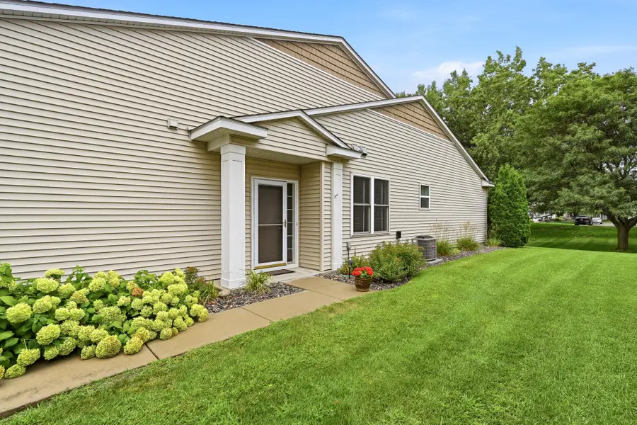 11263 Hastings Street Ne, Blaine, MN 55449 - #3