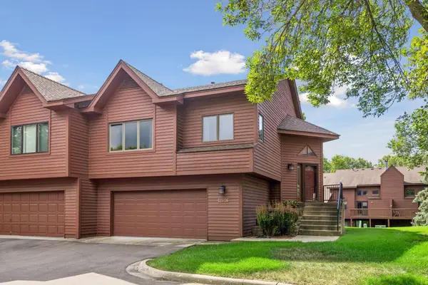 12526 Parkwood Drive, Burnsville, MN 55337