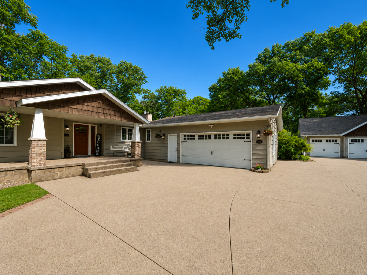 801 8th Avenue Ne, Little Falls, MN 56345 - #1