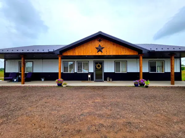 1956 Dixon Line Road, Finlayson, MN 55735