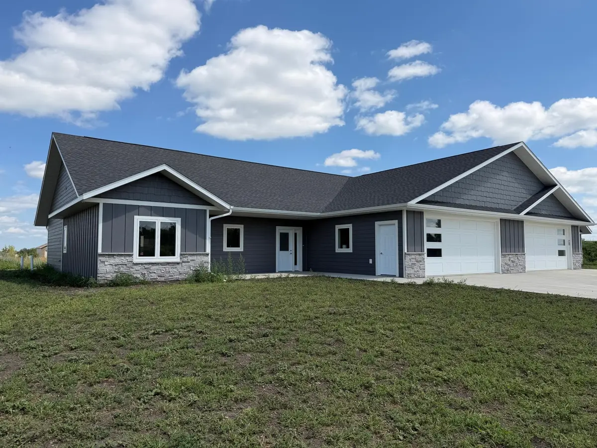 6732 130th Avenue Se #North, Lisbon, ND 58054 - #1