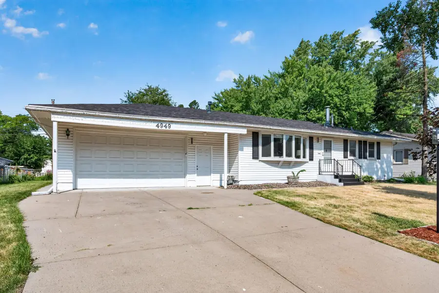 4949 Virginia Avenue N, New Hope, MN 55428 - #2