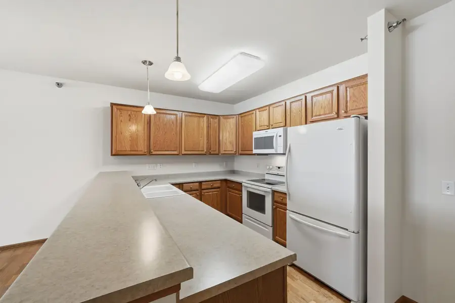 8200 W 33rd Street #310, Minneapolis, MN 55426 - #2