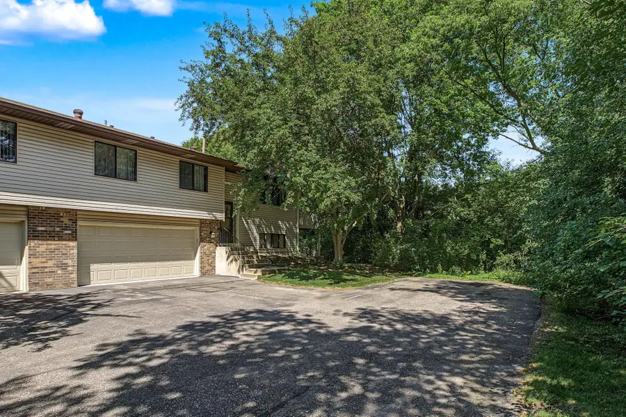 8445 Morgan Lane, Eden Prairie, MN 55347 - #2