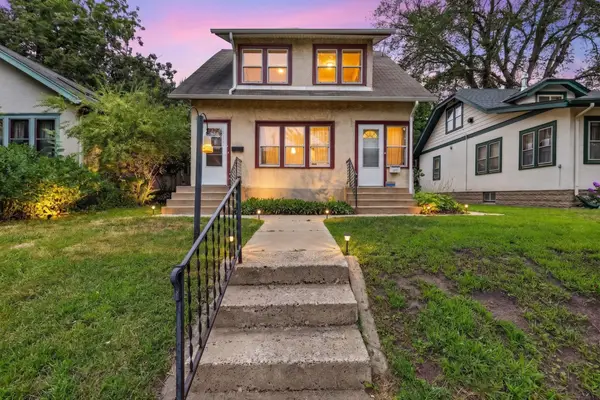 3313 37th Avenue S, Minneapolis, MN 55406