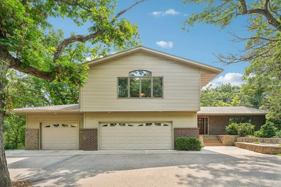 1206 102nd Street W, Inver Grove Heights, MN 55077 - #2
