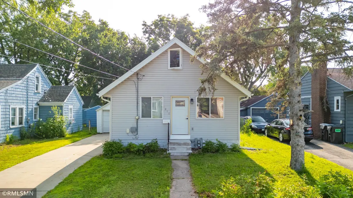 1212 6th Avenue Se, Rochester, MN 55904 - #1
