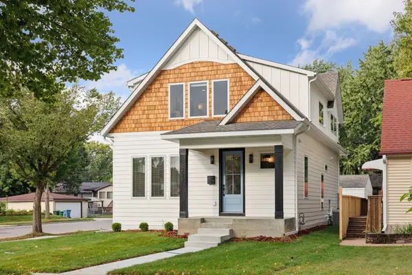 4112 19th Avenue S, Minneapolis, MN 55407