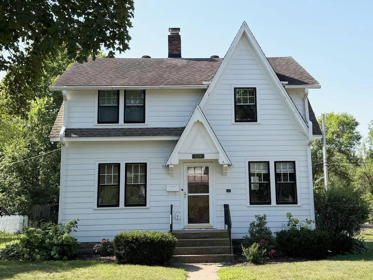 539 W Grand Avenue, Eau Claire, WI 54703 - #1