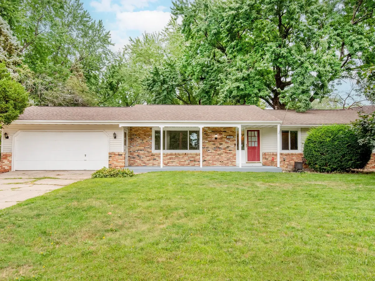 1801 River Hills Drive, Burnsville, MN 55337 - #1