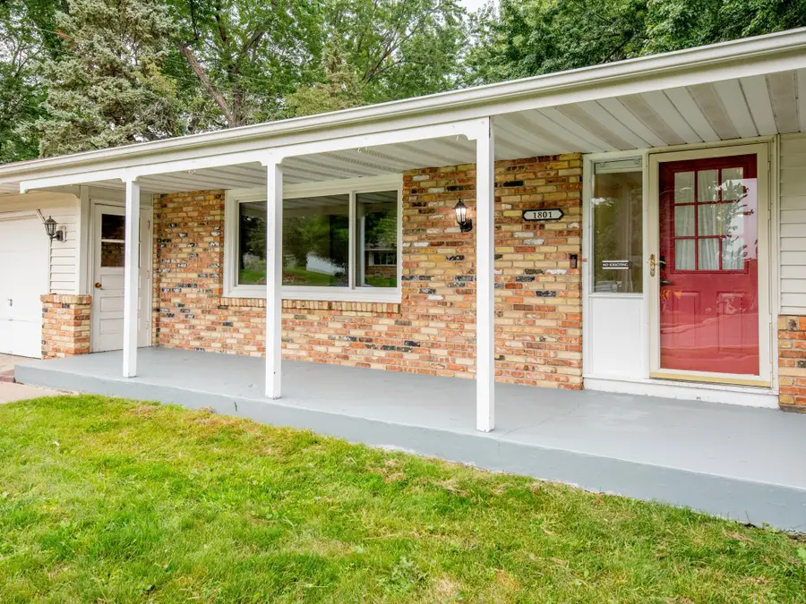 1801 River Hills Drive, Burnsville, MN 55337 - #2