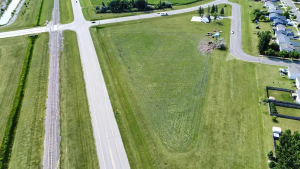 4020 35th Avenue S, Moorhead, MN 56560