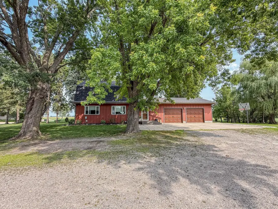 1301 N 9th Street, Olivia, MN 56277 - #2