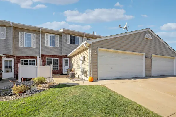 1220 Larkspur Lane, Waconia, MN 55387