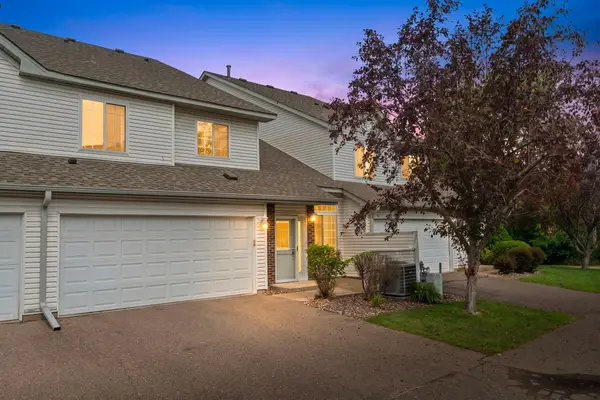 3536 Genevieve Avenue N, Oakdale, MN 55128