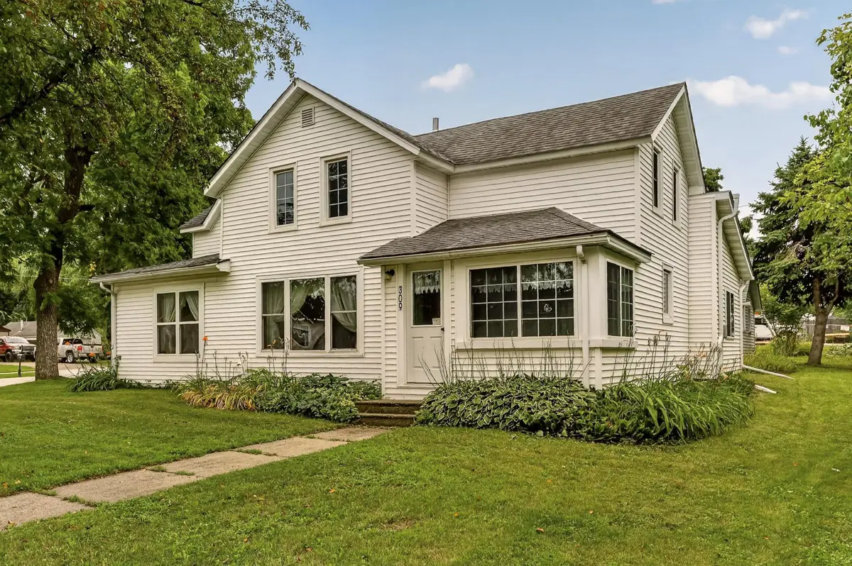 309 E Main Street, Dodge Center, MN 55927 - #1
