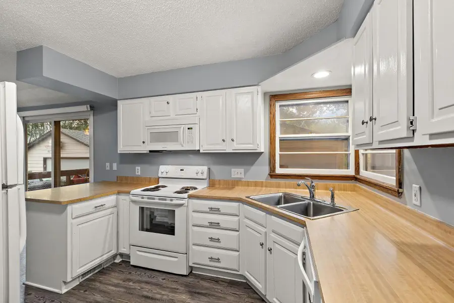 6921 W 24th Street, Saint Louis Park, MN 55426 - #3