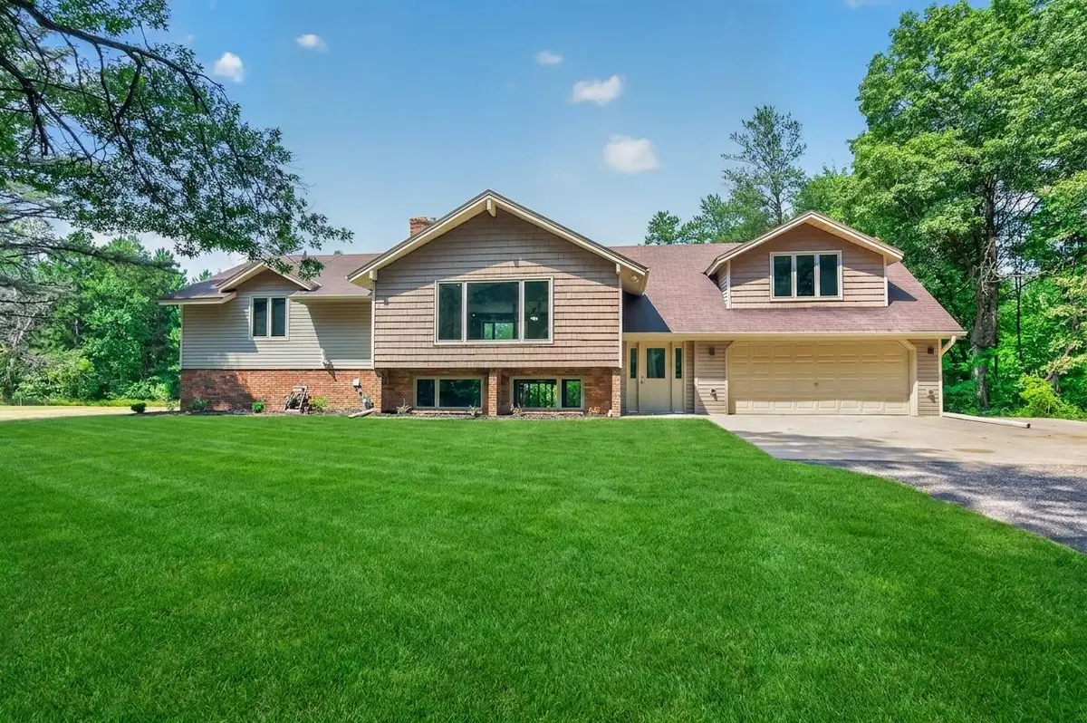 20740 Viking Boulevard Ne, Wyoming, MN 55092 - #1