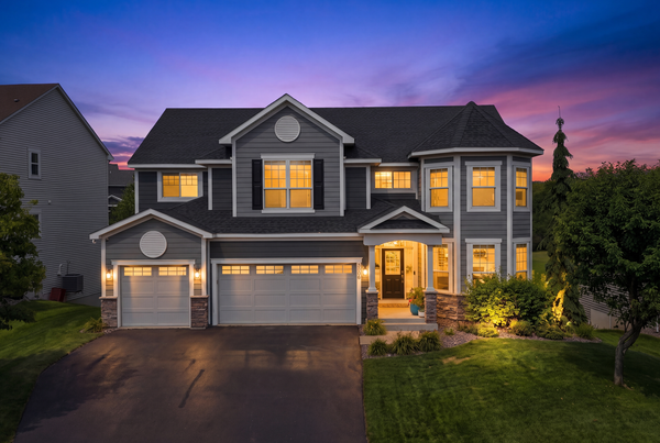 3613 Windmill Curve, Woodbury, MN 55129