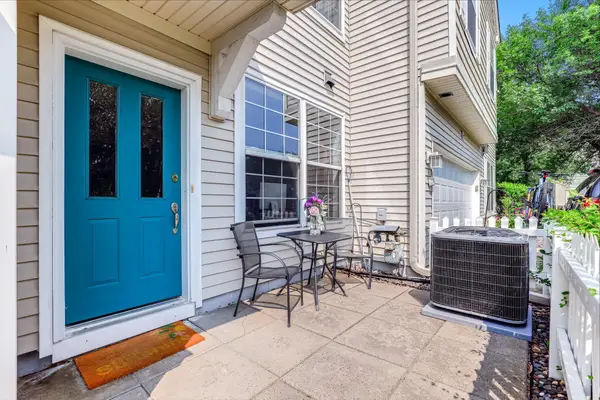 11845 85th Place N, Maple Grove, MN 55369