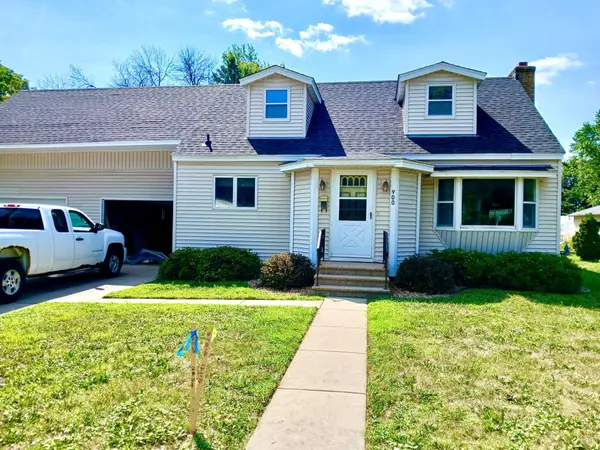 900 2nd Street, Farmington, MN 55024