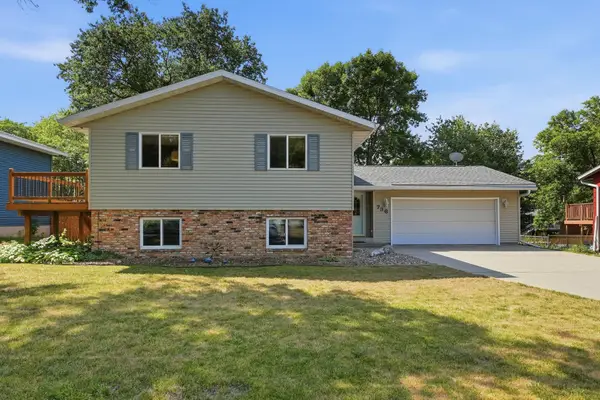 736 11th Street N, Sauk Rapids, MN 56379