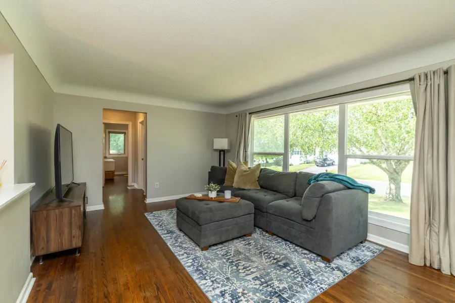 2509 W 140th Street, Burnsville, MN 55337 - #3