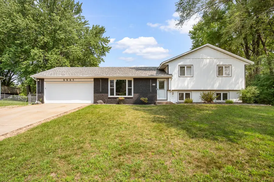 5531 128th Street W, Apple Valley, MN 55124 - #2