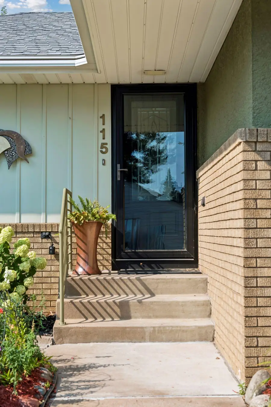115 36th Avenue Ne, Minneapolis, MN 55418 - #2
