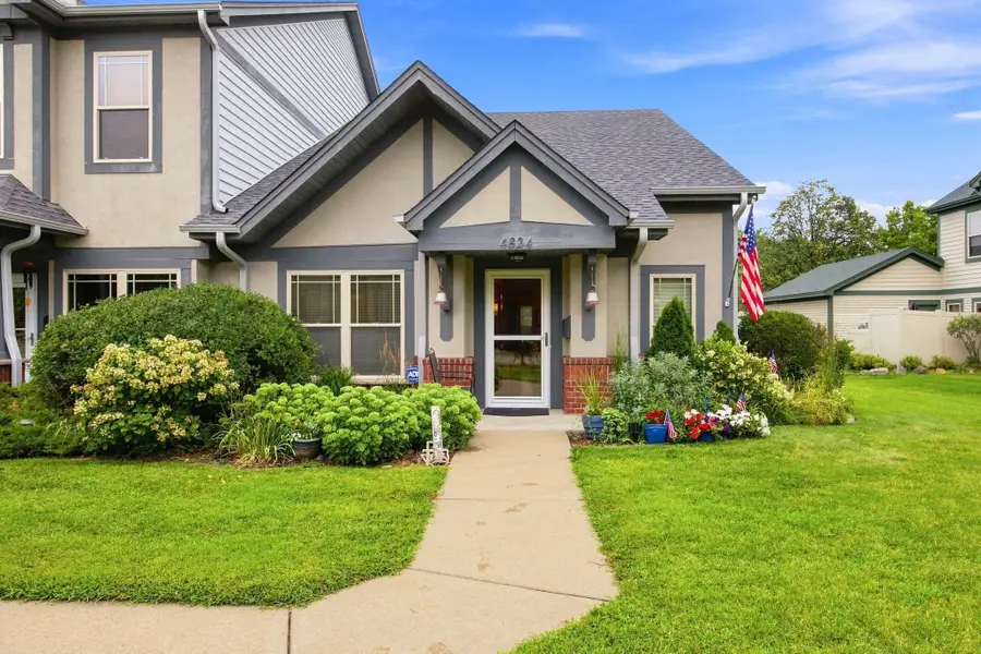 4824 Humboldt Avenue N, Minneapolis, MN 55430 - #2