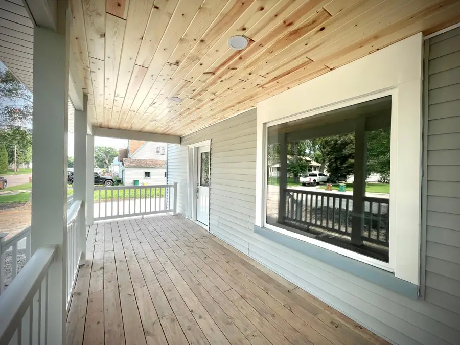 279 Mckinley Street, Emmons, MN 56029 - #3