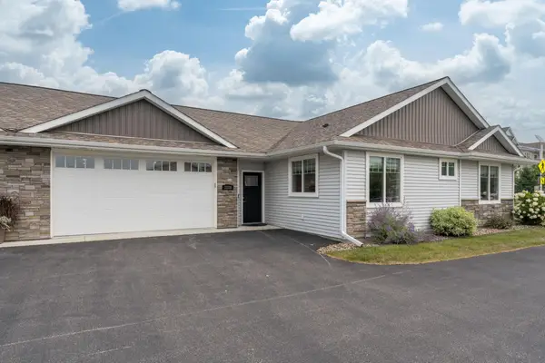 3118 Prairie Rose Drive, Mankato, MN 56001