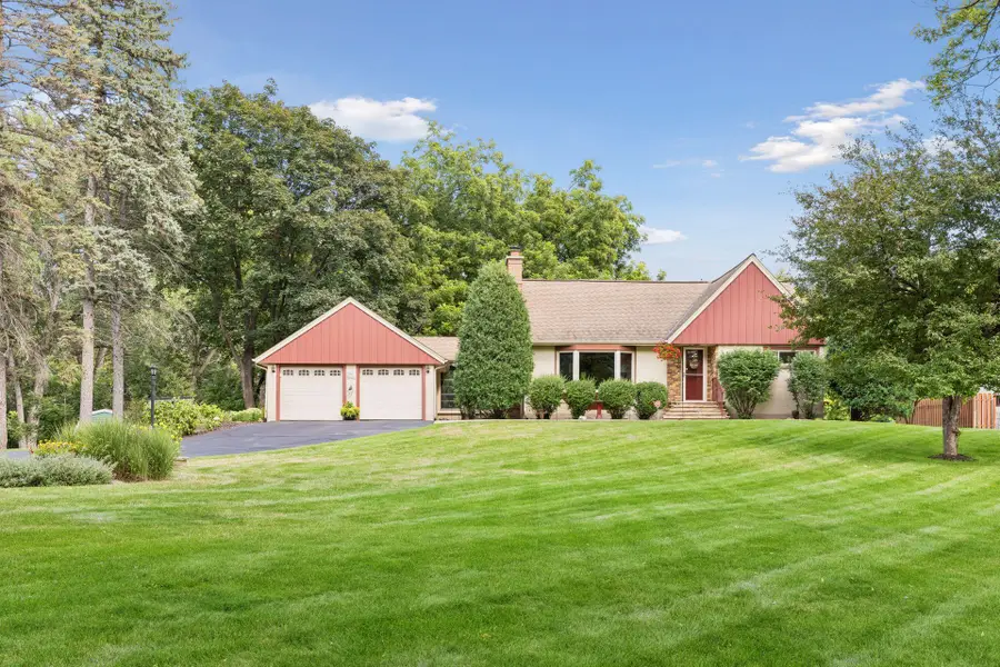 3240 Lilac Drive N, Golden Valley, MN 55422 - #3