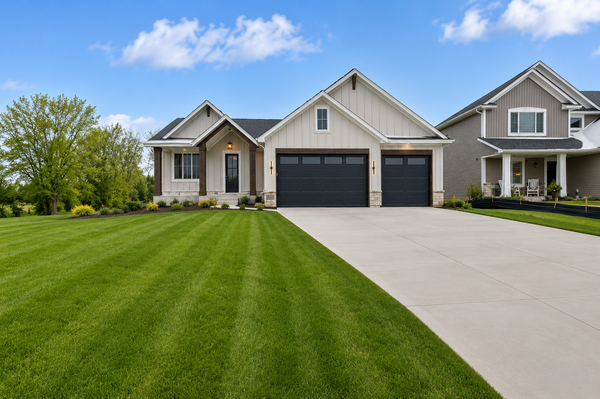 15593 Sycamore Street Nw, Andover, MN 55304