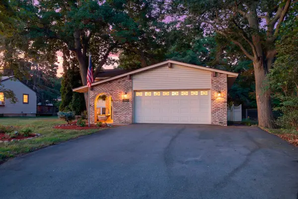 11547 Flintwood Street Nw, Coon Rapids, MN 55448