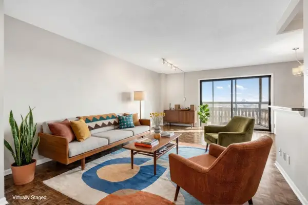 410 Groveland Avenue #1605, Minneapolis, MN 55403