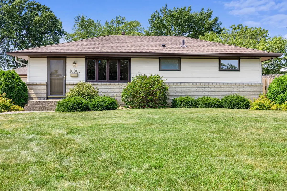 10006 Chicago Avenue S, Bloomington, MN 55420 - #1