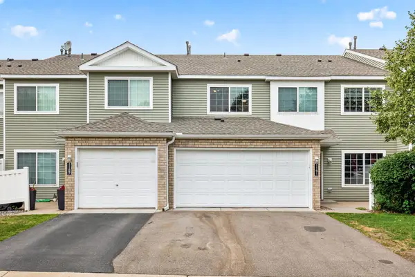 1191 Highpoint Curve, Shakopee, MN 55379