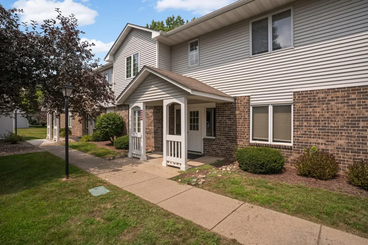 3575 Blue Jay Way #103, Eagan, MN 55123 - #1