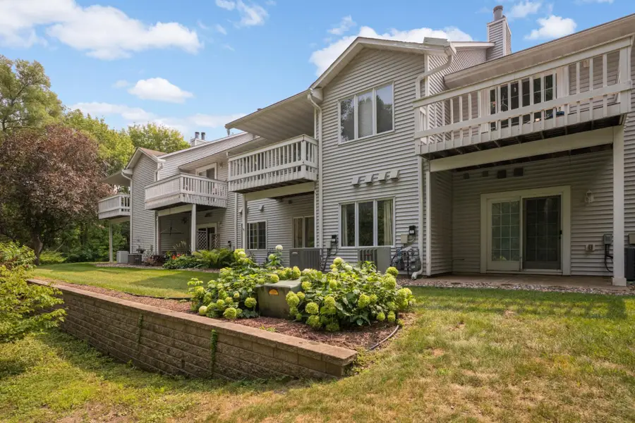 3575 Blue Jay Way #103, Eagan, MN 55123 - #3