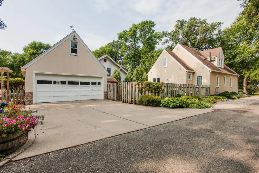 1101 Summit Avenue, Detroit Lakes, MN 56501 - #2