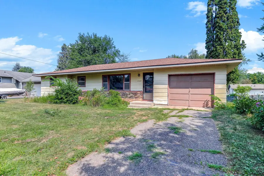1334 21st Street W, Hastings, MN 55033 - #2