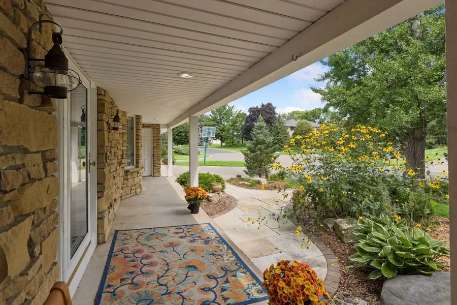 1355 Medora Road, Mendota Heights, MN 55118 - #3