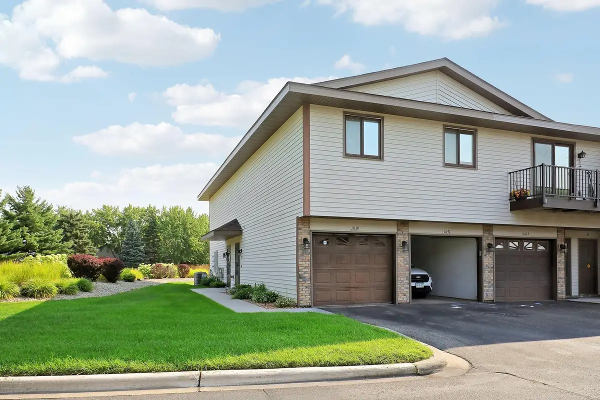 11139 Edgewood Circle N, Champlin, MN 55316 - #1