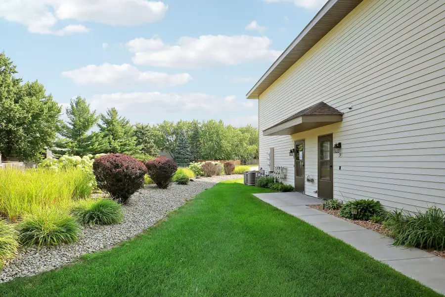 11139 Edgewood Circle N, Champlin, MN 55316 - #2